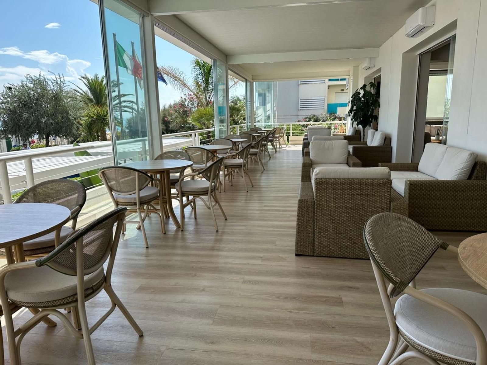 Hotel Costa Verde بينيتو المظهر الخارجي الصورة